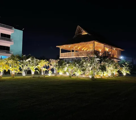 Hotel Vishuwa Hero Atmosphere 4
