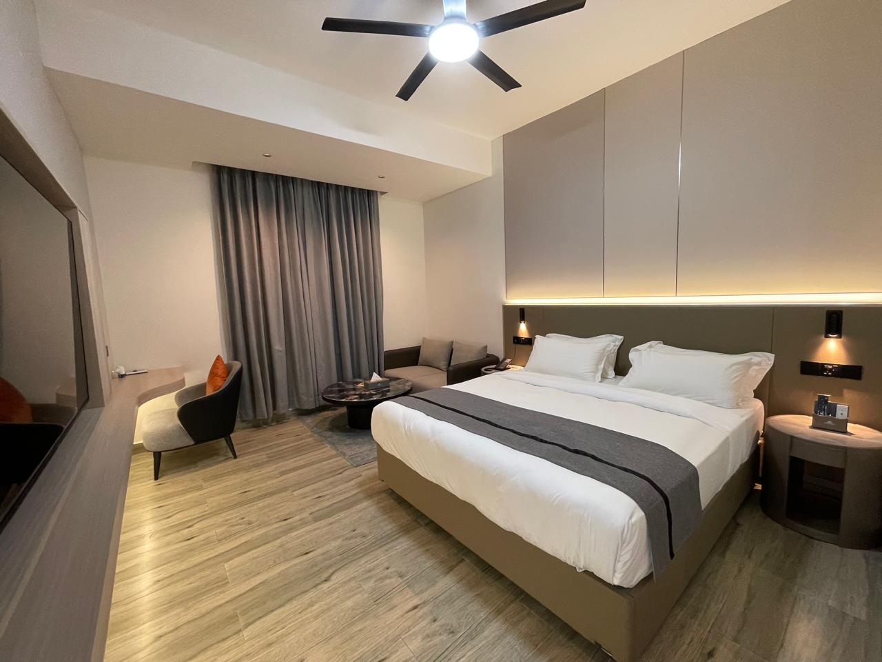 Superior Deluxe Room photo 5