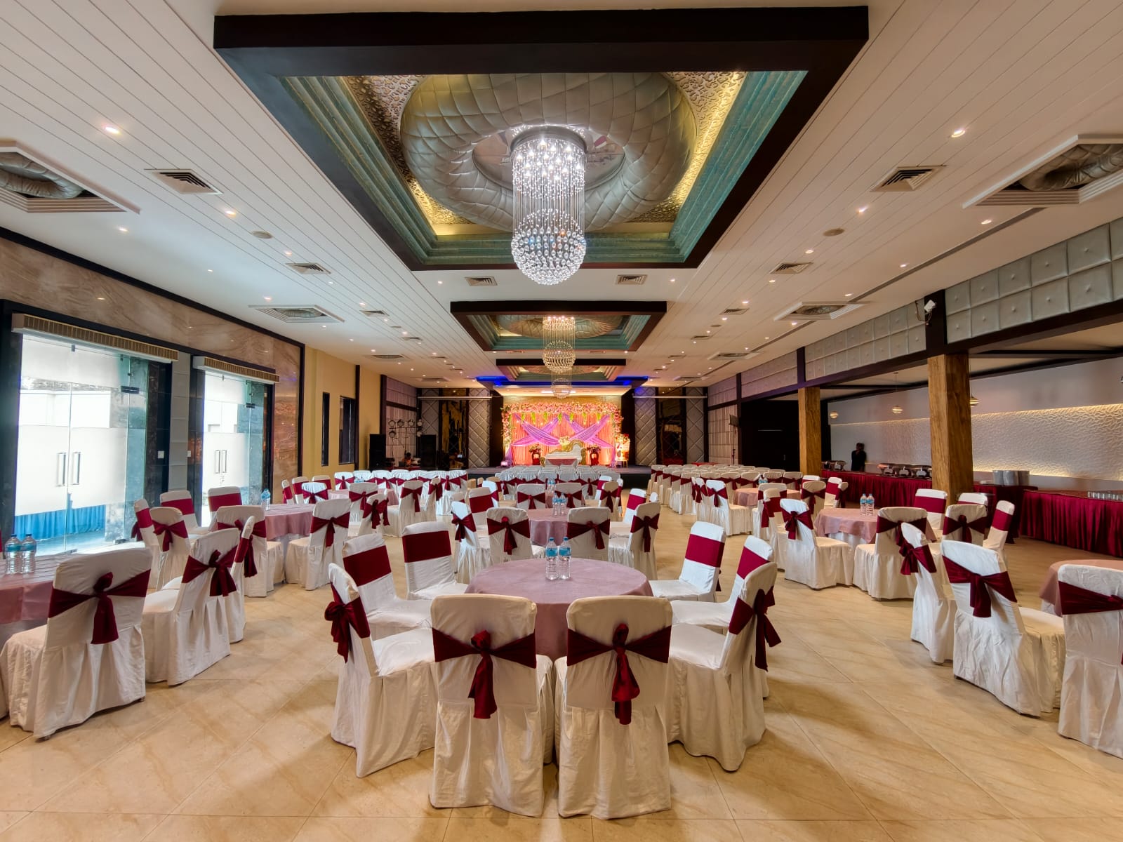 Banquet - Hotel Vishuwa