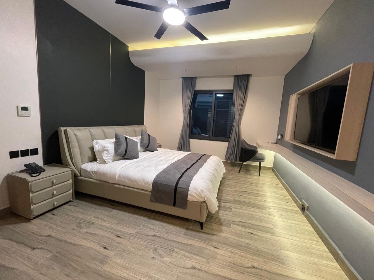 Executive Suite photo 2